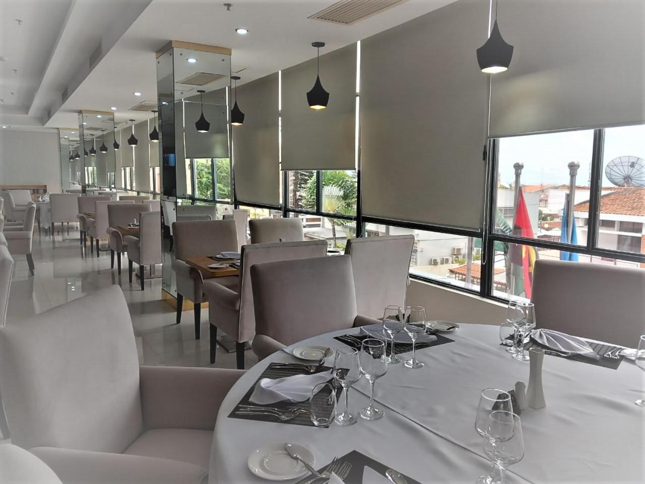 Hotel Express Luanda Exterior photo