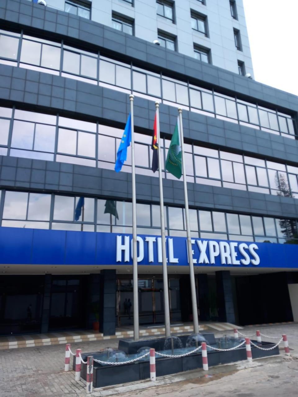 Hotel Express Luanda Exterior photo